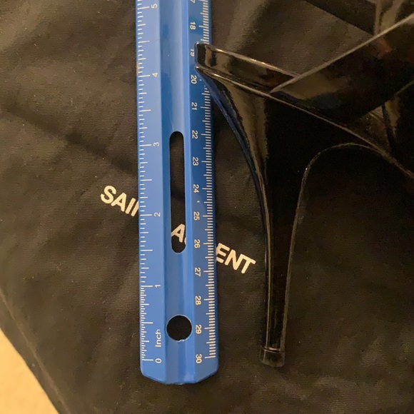 YSL Tribute Sandals - Picture 7 of 9